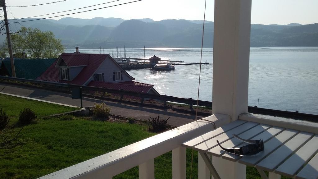 Apartement Mirador Du Fjord LʼAnse-Saint-Jean エクステリア 写真