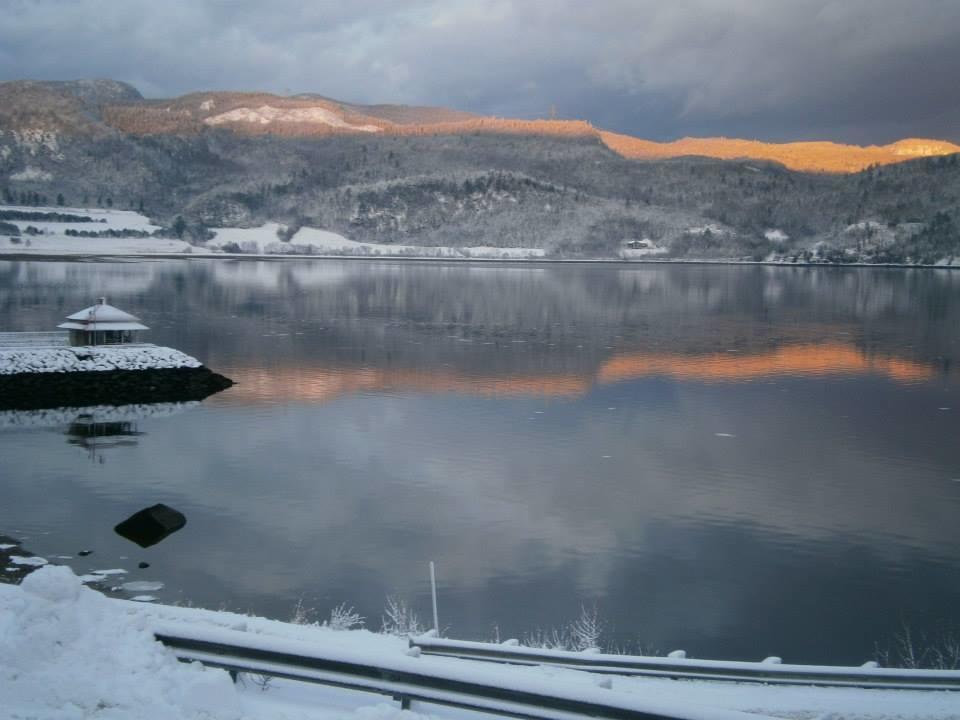 Apartement Mirador Du Fjord LʼAnse-Saint-Jean エクステリア 写真